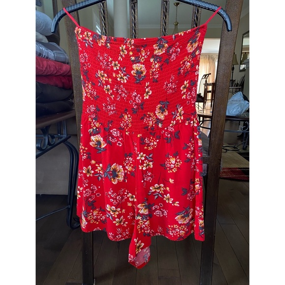 Garage Smocked Floral Tube Romper - Picture 2 of 5